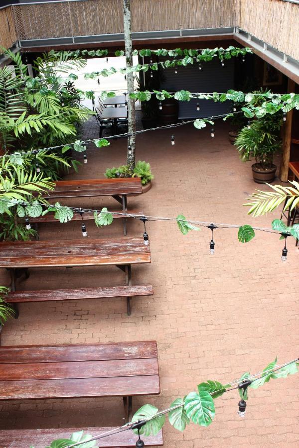 Lake Central Cairns Exterior foto