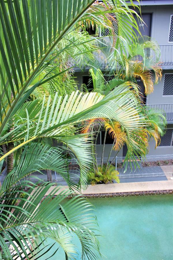 Lake Central Cairns Exterior foto
