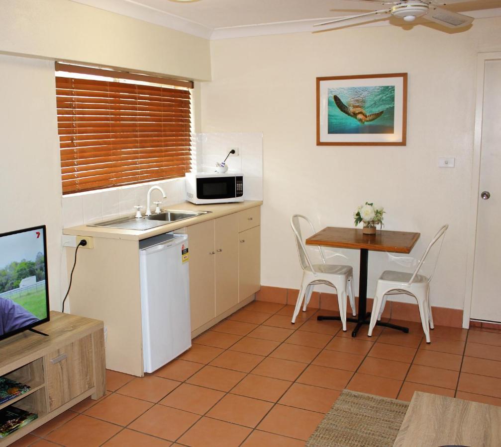Lake Central Cairns Exterior foto